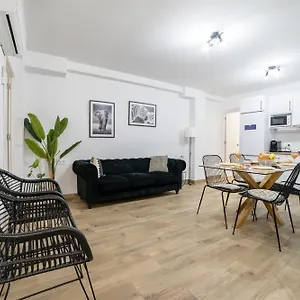 Trendyhomes Centro - Ubicacion Y Confort Granada
